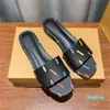 2023 Designer -Kvinnor Bottom Sandaler Designer Brown Black White Leather Slippers 35-40