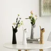 Vazen Creatieve Nordic Moderne Duim Bruiloft Decoratie Keramische Vaas Eenvoudige Bloempot Woonkamer Thuis Tafel Kantoor Decor Desktop