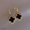 Designer Earrings Clover for Women Senior Classic Small Fragrant Wind New 18k Gold Light Flash Mens