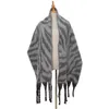 Sciarpe 2023 Luxury Cashmere Zebra Stripes Sciarpa da donna Scialle invernale e involucro Bandana Pashmina Nappa Foulard femminile Coperta spessa Regalo