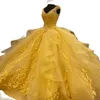 Charro Gelbe Quinceanera-Kleider mit V-Ausschnitt, Spitze, Applikationen, süße 15-Kleider, Rüschen, mehrstufiges Ballkleid, Junior-Geburtstagsparty-Kleid298A