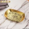 Garrafas de armazenamento Estilo europeu Gold Retro Bandeja de ferro Frutos secos Pão Barco Prato de metal antigo Snack Art Small