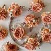 Flores decorativas luz café casamento nupcial rosa Austin artificial pulso flor broche noivo corpete acessórios casamento po prop