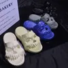 Slippers Summer Women Men Skull Head Slippers Thick Platform Home Bathroom Sandals Non-Slip Flip Flops Ladies Indoor House Slippers 230724