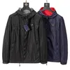 Jaquetas masculinas de luxo P designer jaqueta bomber roupas masculinas casacos com bolso com zíper distintivo triângulo Casacos com capuz jaqueta reversível de marca de moda
