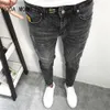 Herr jeans streetwear hip hop mans mycket mager rippade stretch denim jeans byxor smala passform svart vit mörk blå ljus blå jeans l230724