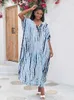 Lässige Kleider Edolynsa Frauen in Übergröße Cafer Streifen Druckkrawatte Dye Kaftan Badeanzug Deck Up Beach Maxi Kleider Lose Seite Split Robe Q1218