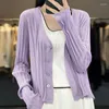 Cardigan in lino lavorato a maglia da donna 2023 T-shirt lavorata a maglia a maniche lunghe con scollo a V sottile estiva Tinta unita allentata Top corto versatile