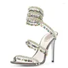 Sandalen 2023 Frühling / Sommer Wasser Diamant Juwel Handgelenk umwickelt Schlangenförmige High Heel Sexy Großer Schuh Mädchen Frauen
