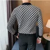 남자 스웨터 2023 Houndstooth 남자 반 터틀넥 스웨터 가을 가을 겨울 따뜻한 캐주얼 슬림 핏 풀 오버 homme 두꺼운 격자 무늬 자카드