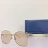 Ny modedesign Butterfly-form Women Solglasögon 1282SA K Gold Frame Retro Simple Style Outdoor UV400 Protection Eyewear