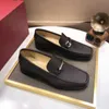 2023 Modell Herren Designer Loafer Schuhe luxuriöse italienische Klassiker Gold Mokassins Kleid Schuhe Schwarz Echtes Leder Büro Hochzeit Walk Drive Schuhe Größe 38-45