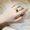 Pierścienie klastra luksusowe temperament koreańska imitacja naturalna zielona turmalinowa kolorowy kamień szlachetny pierścień kobiecy prezent imprezowy