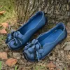 Zapatos de vestir Zapatos retro Plataforma Pisos Zapatos de ballet florales para mujer Mocasines de cuero real para mujer Suela de lengüeta Mocasines a prueba de golpes Zapato azul L230724