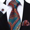 Bow Ties Fashion Märke Trevligt handgjorda 8cm Silk Tie Handkuchief Manschettknappar Set för män Slipsgrön Paisley Shirt Accessories Lover's Day