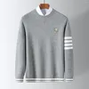 Men's Sweaters Mens Pullovers Males Bear Embroidery 4 Bar Funmix O-Neck Striped Clotin Warm Pullover Fasion