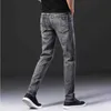 Jeans grigi classici da uomo primavera estate elasticizzati elasticizzati sottili da lavoro stile casual L230724