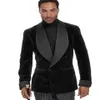 Guapo de doble botonadura de terciopelo negro boda hombres trajes chal solapa dos piezas negocios novio esmoquin chaqueta pantalones corbata W1303206O