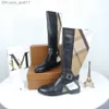 Bottes pour femmes de qualité supérieure martens à carreaux en cuir chelsea boot tendance femmes bottes plateforme noire chaussures sur le genou botte pour femme Z230724