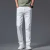 Pantalones vaqueros para hombre 2023 Primavera y verano Nueva tendencia de moda Pantalones vaqueros para hombre Elástico informal Cómodo Pantalones de pie pequeño de alta calidad pantalones hombre L230724