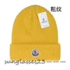 2023 Yeni Örme Şapka Moda Mektubu Kapağı Popüler Sıcak Rüzgar Geçirmez Streç Çok Renkli Yüksek Kaliteli Beanie Şapkalar Kişilik Sokak Stili Çift Mezar M-4