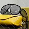Designer Solglasögon lyxig solglasögonvågmask Trendig solglasögon för män Amerikanska ögonmoder Leisure Letter Design Kvinnor Solglasögon med låda