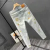 Mäns jeans street dans breda ben baggy jeans män mode broderi löst bräde denim byxor manlig rap hip hop jeans last byxor män l230724