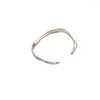 Bangle Advanced Light Luxury Natural Gilded Design Armband med minimalistisk och kall stil mångsidig skogsmallgrupp