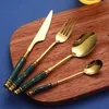 Conjunto de utensílios de jantar de luxo dourado Cerâmica Tableware de mesa de aço inoxidável Faca de aço inoxidável Conjunto de colher de 24 peças Talheres de cozinha presente L230704