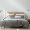 Conjuntos de cama Conjunto de capa de edredom sólido e confortável com lençóis e fronhas Conjuntos de cama 230721
