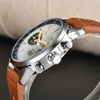 Nowy zegarek modowy Mens Automatyczny ruch kwarcowy Wodoodporny wysokiej jakości ręczny wyświetlacz na rękę metalowy pasek prosty luksusowy popularny zegarek A02