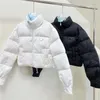 Manteaux courts Desigenr vestes vêtements de sortie d'hiver pour femmes Badge en métal conception veste manteau de mode