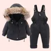 Casaco de inverno 2023 jaqueta de inverno para meninas roupas macacão de neve bebê menino sobre casaco criança ano novo conjunto de roupas parka pele real HKD230725