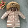 Down Coat Children's Clothing Down Jacket pojkar och flickor päls krage med lång tjock kappa 2-12 år gammal HKD230725