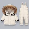 Down Coat Kids Skiisit Dziewczyny chłopaki narciarstwo Dwuczęściowy snowsit zimowy płaszcz zimowy kurtka puffer z kapturem + śnieg spodni strój skisuku zestaw HKD230725