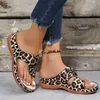 Pantofole Infradito con stampa leopardata Donna Taglie forti Testa tonda Pantofole con punta a clip Sandali con zeppa Scarpe da spiaggia Chinelo Feminino Confortavel L230725