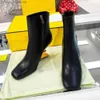 ブーツ女性の本物のレザーウェッジヒールアンクルブーツメタルスペシャル型のかかとの正方形のつま先サイドジッパーパーティーブーツ高級デザイナー高Z230726