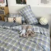 Sweet Rabbit Bedding Set With Strawberry Theme Twin Queen Size Däcke Cover Flat Sheet Case Polyester Boys Girls Bed Linen L230704