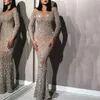 2021 Sequined Evening Dresses Off Shoulder Long Sleeves Side Split Prom Celebrity Gowns Feather Sexy Plus Size Formal Party Dress256F
