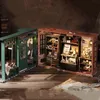 Architektur DIY Haus DIY Magische Holzpuppenhäuser Miniaturbausätze mit Möbeln LED-Leuchten Puppenhausspielzeug für Erwachsene Geburtstagsgeschenke 230724