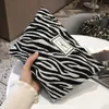 Bolsas Cosméticas Estojos Grande Bolsa Leopardo Feminina Lona Impermeável Zíper Maquiagem Viagem Lavagem Maquiagem Organizador Estojo Beleza 230725