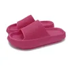 Толстые тапочки для женщин в летнем внутреннем домашнем душе паре для ванной комнаты сандалии мужчины увеличивают дизайнерские резиновые слайды бесплатная доставка