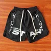 Shorts de náilon Hellstar de grife de roupas curtas da moda nos mesmos shorts esportivos casuais masculinos e femininos da moda