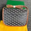 Sacos de mensageiro de designer carteiro carteira envelope moda bolsa de embreagem alta qualidade férias de verão bolsas cross body bolsas femininas bolsas masculinas bolsa de ombro de couro genuíno