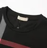 23SS Rhude Mens Tirt عالية الجودة Tess Designer أزياء غير رسمية قصيرة الأكمام أوروبا أمريكا الرجال جولة الرقبة