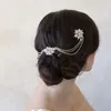 Haarspangen SLBRIDAL Legierung Strass Kristalle Blume Hochzeit Kamm Kopfschmuck Kopfbedeckungen Brautaccessoires Stirnband Brautjungfern