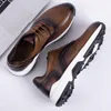 Novos sapatos de couro da moda retrô masculinos sapatos individuais casuais de couro da Inglaterra sapatos de maré Bullock sapatos individuais masculinos tamanho grande zapatos sapat a26