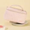 Cosmetische tassen hoesjes make-up voor vrouwen reizen toilettas leuke tas draagbaar effen kleur organizer box neceser pu leer 230725