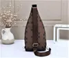 Bolsa de grife masculina Bolsa transversal masculina Bolsa tiracolo masculina Bolsa tiracolo bolsa de ombro Bolsa de couro no peito Avenue Sling Mochila masculina de luxo Antiladrão Bolsas tiracolo Bolsas de bolso Carteira