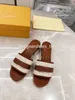 Kadın Terlik Tasarımcı Sandalet Kilitle Düz Mule Monogramlar Tuval Altın Çember Açık Serçilik Yaz Lüks Moda Bayanlar Plaj Düz Flip Flops